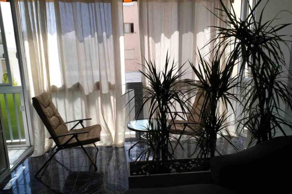 Apartamento Apartamento A 10 Metros De La Playa La Herradura  Exterior foto